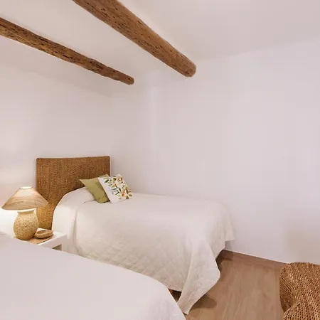 Lily Puerto del Carmen (Lanzarote)